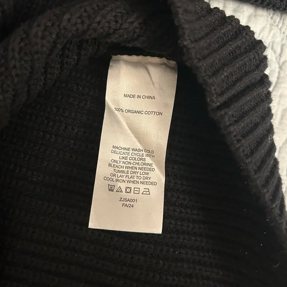 Quince 100% Organic Cotton Black Fisherman Boatneck Sweater - Picture 4 of 8